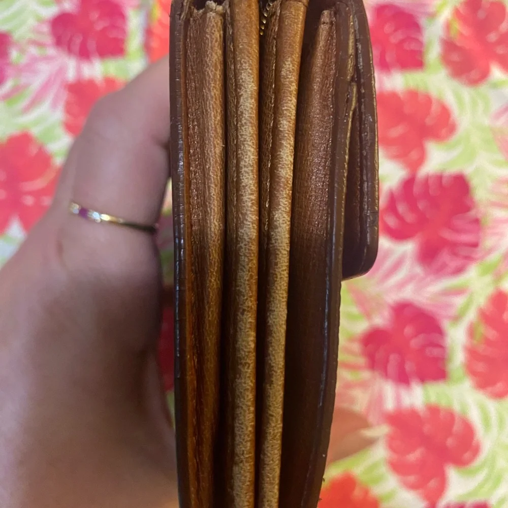 ***SOLD***Louis Vuitton Monogram Sarah Wallet Authentic - Picture 8 of 9